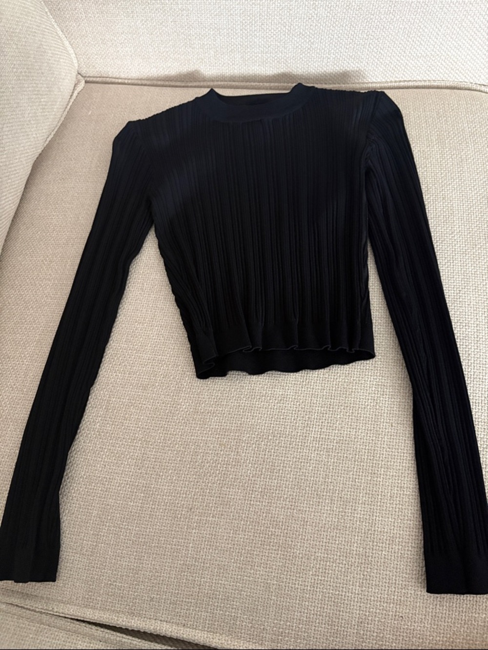 Forever 21 Black Ribbed Long-Sleeve Crop Top